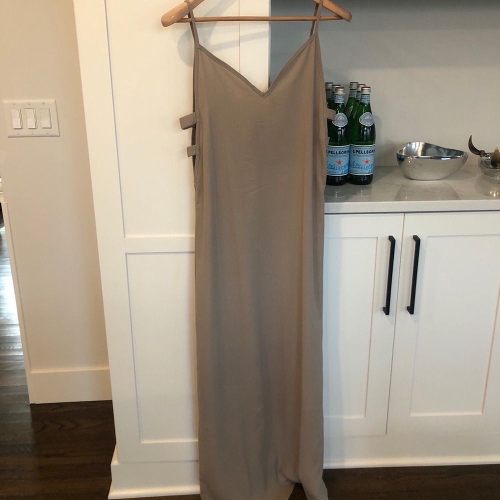 Xs tobi dress only worn once.